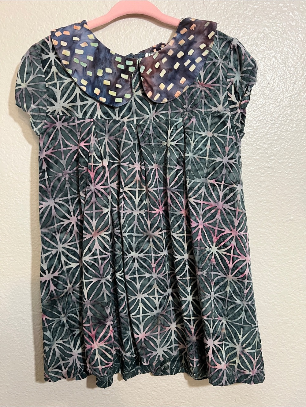 Baby Fish Girls 3T Batik Print Peter Pan Collar Boutique Dress